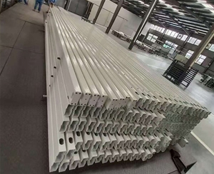 護欄、隔單板（bǎn）、聲屏障、熱鍍鋅管材 (1)